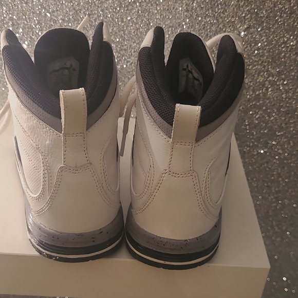 Nike AIR Jordan Flight TR 97 Men's White and Black Sneakers with Red Accent - Picture 3 of 7